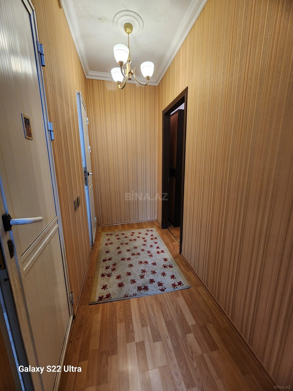 3 otaqlı Köhnə tikili, Qara Qarayev m., Bakı