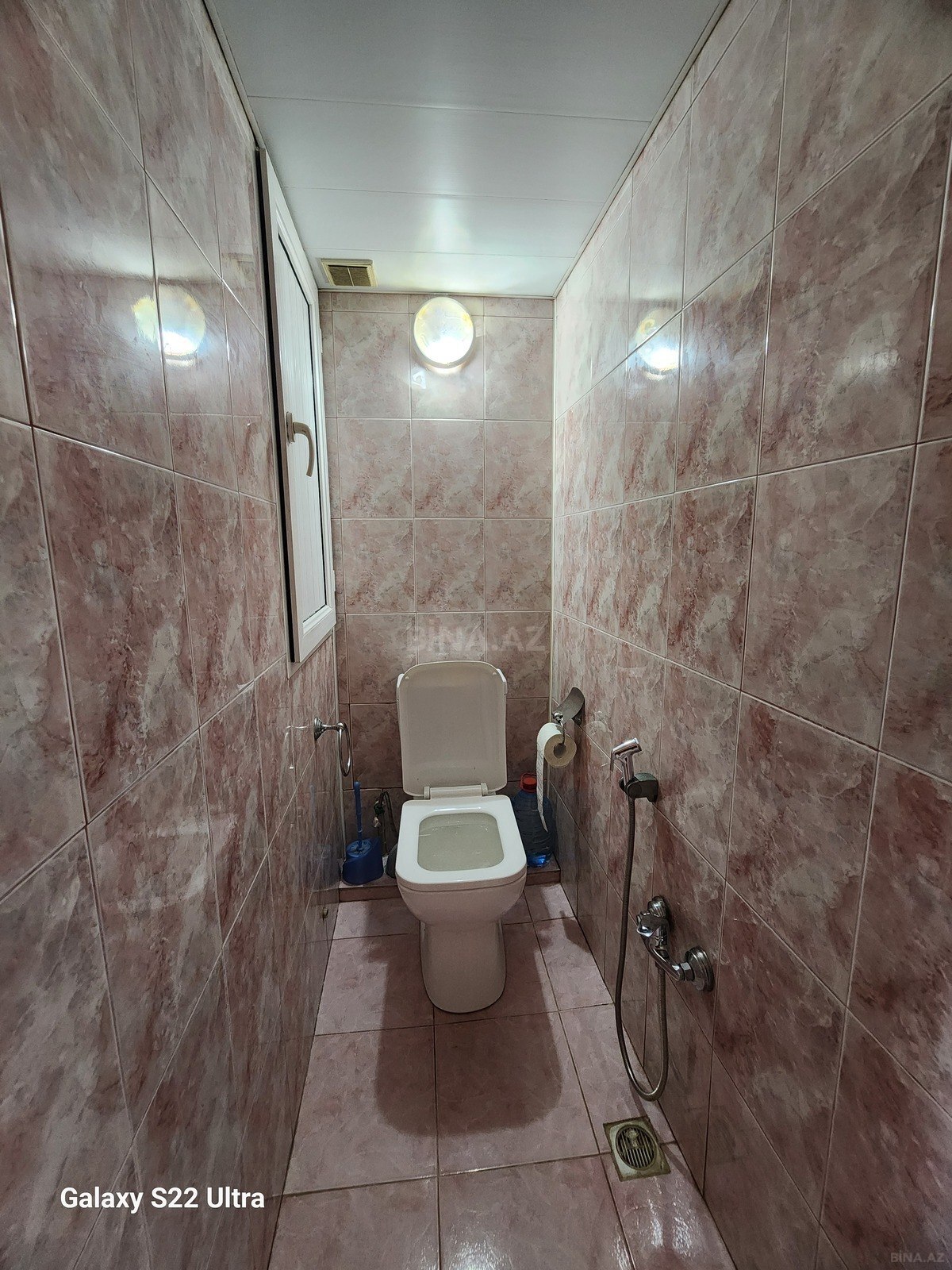 3 otaqlı Köhnə tikili, Qara Qarayev m., Bakı