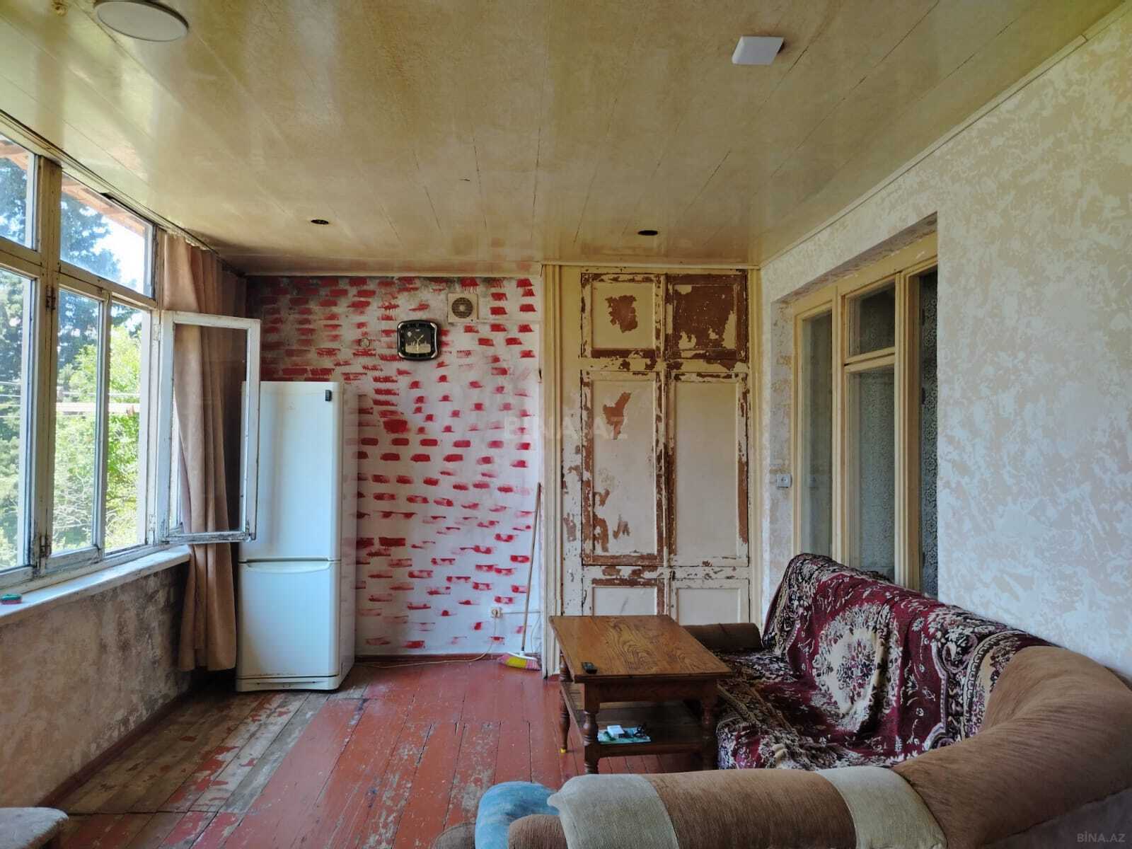 3 otaqlı Köhnə tikili, Əhmədli m., Bakı