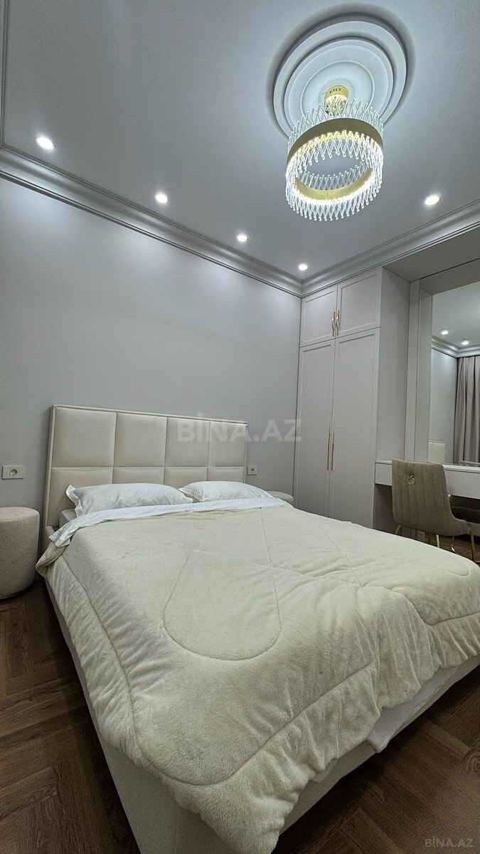 3 otaqlı Yeni tikili, Elmlər Akademiyası m., Bakı