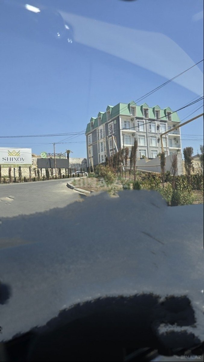 Torpaq Şıxov q., Bakı