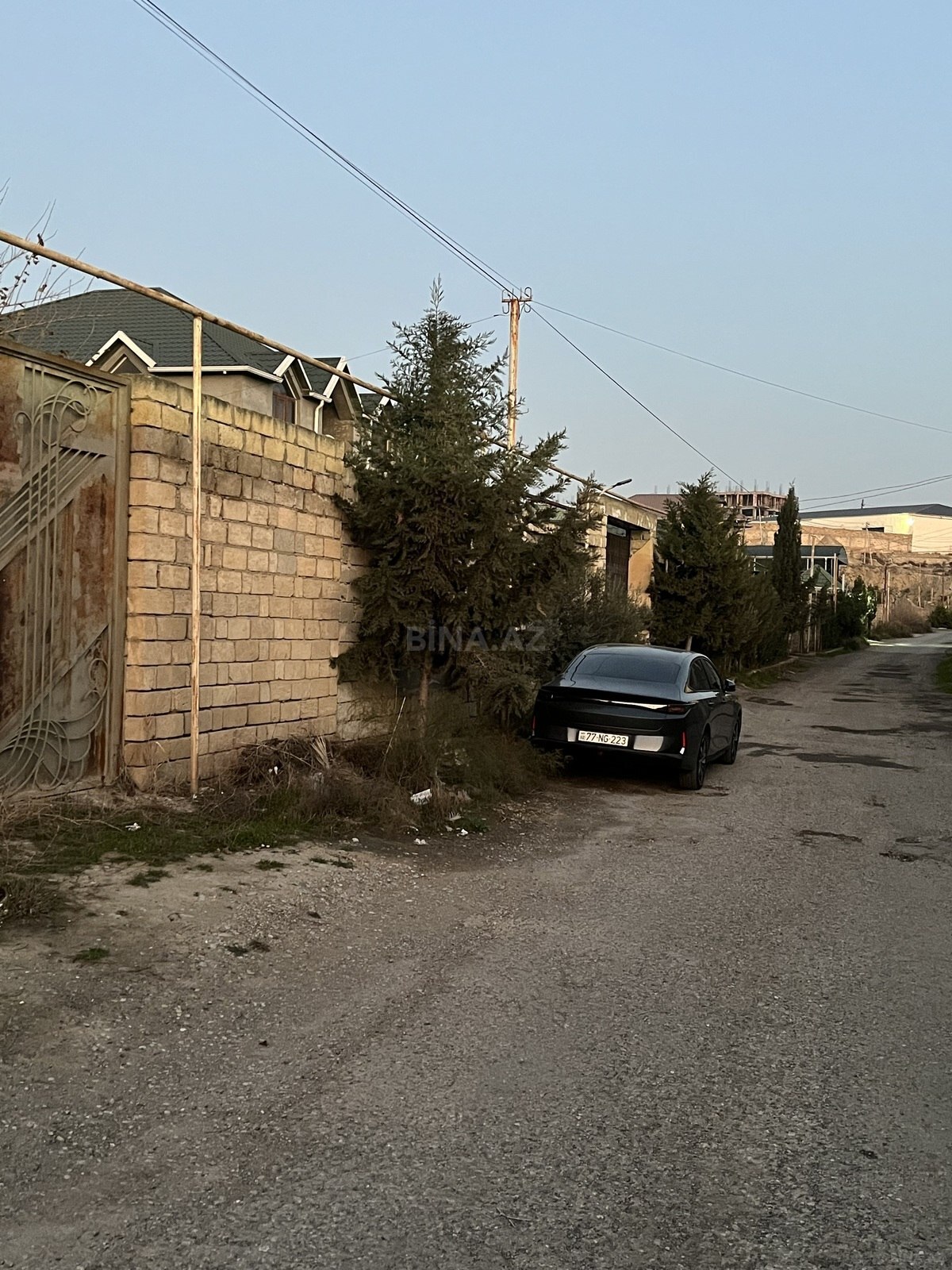Torpaq Şıxov q., Bakı