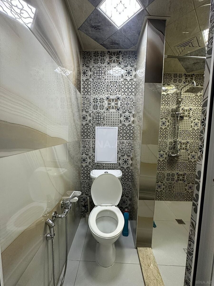 2 otaqlı Köhnə tikili, Memar Əcəmi m., Bakı