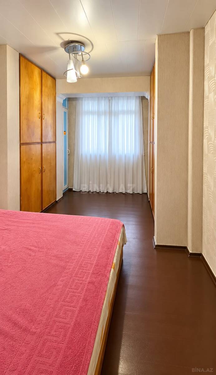 3 otaqlı Köhnə tikili, Həzi Aslanov m., Bakı