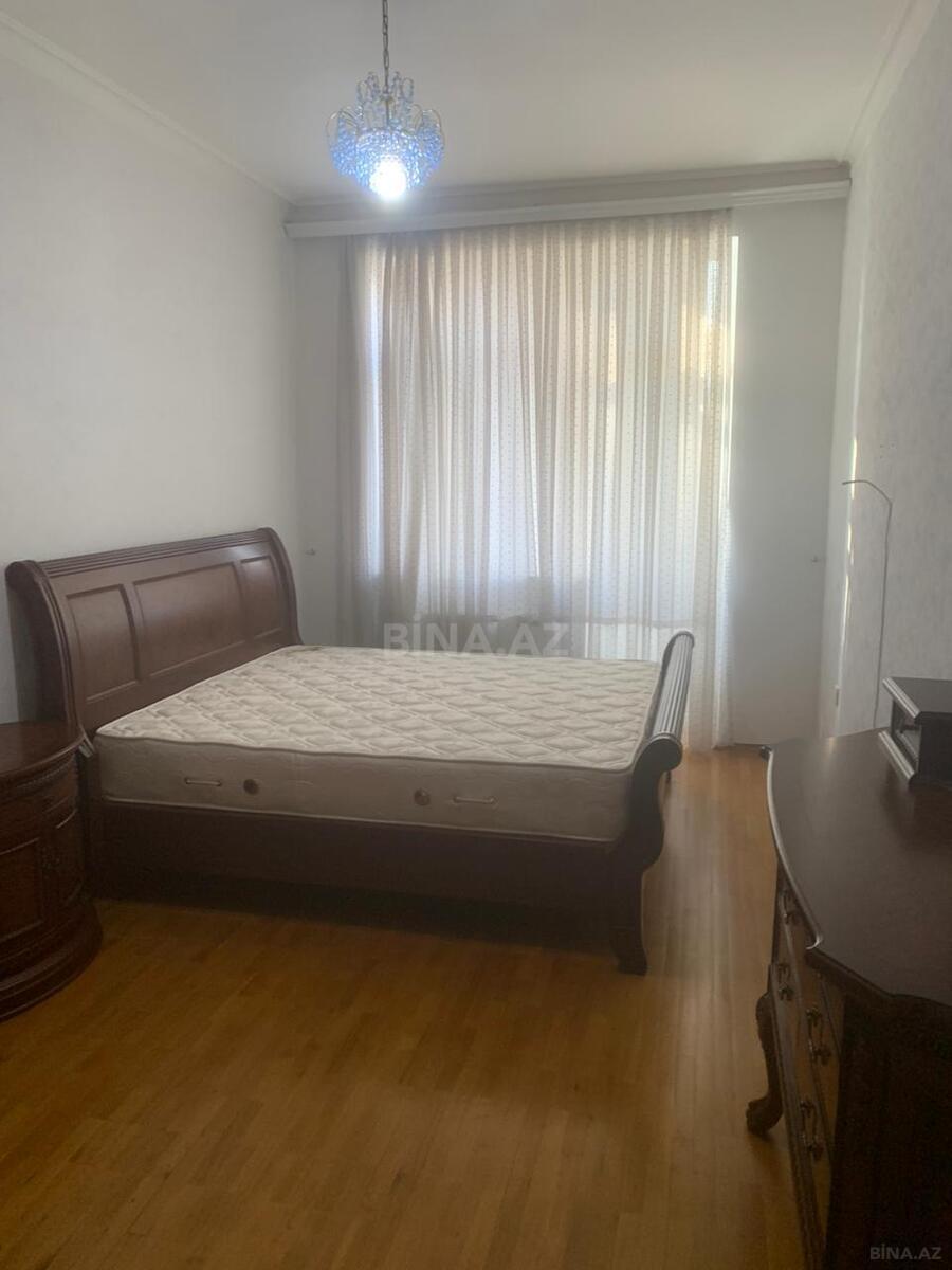 3 otaqlı Yeni tikili, Nizami m., Bakı