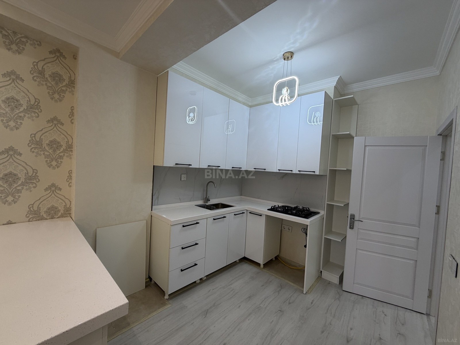 3 otaqlı Yeni tikili, İnşaatçılar m., Bakı