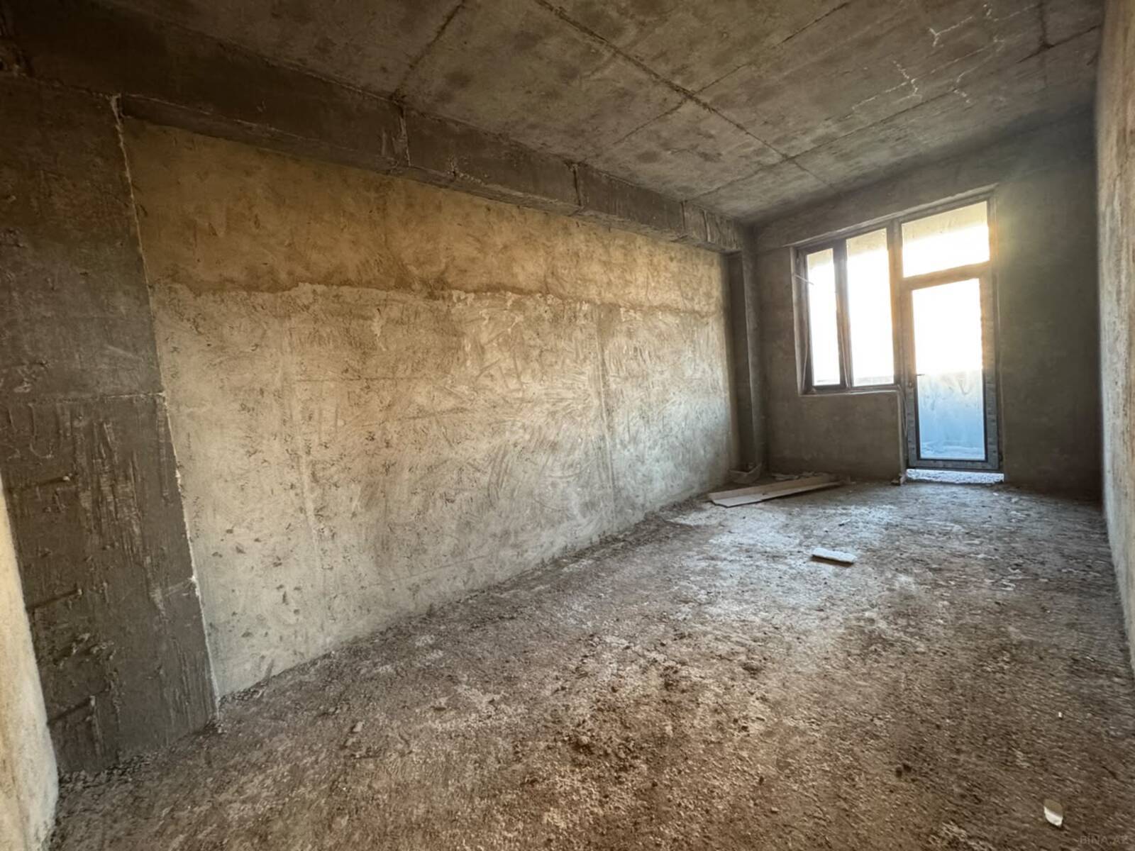 3 otaqlı Yeni tikili, Neftçilər m., Bakı