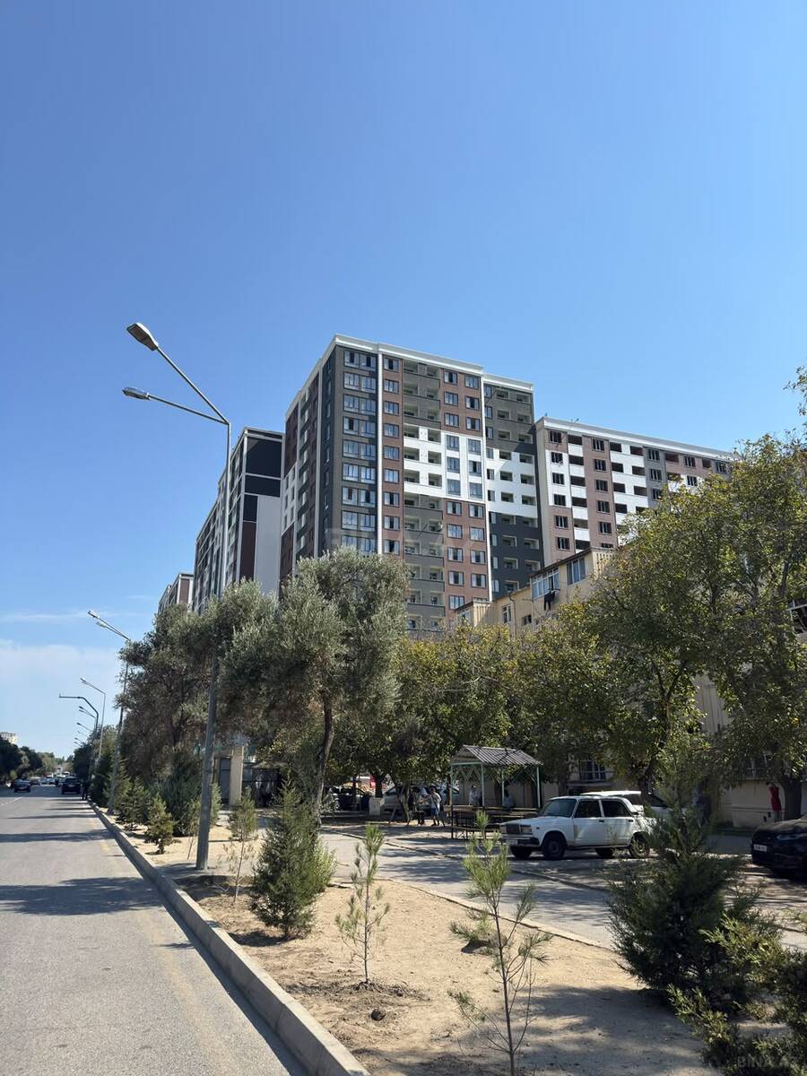 3 otaqlı Yeni tikili, Neftçilər m., Bakı