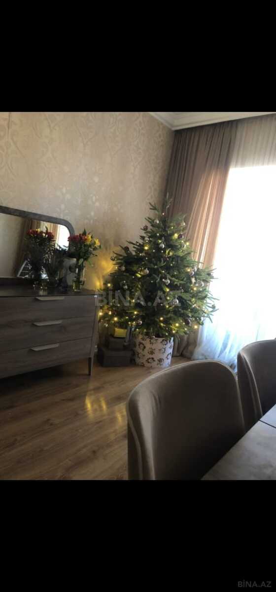 4 otaqlı Köhnə tikili, Azadlıq Prospekti m., Bakı