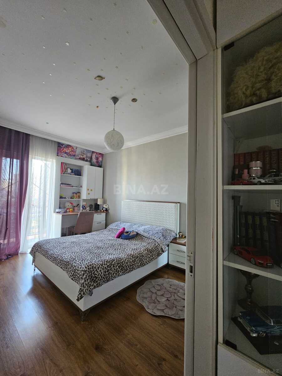 4 otaqlı Köhnə tikili, Azadlıq Prospekti m., Bakı