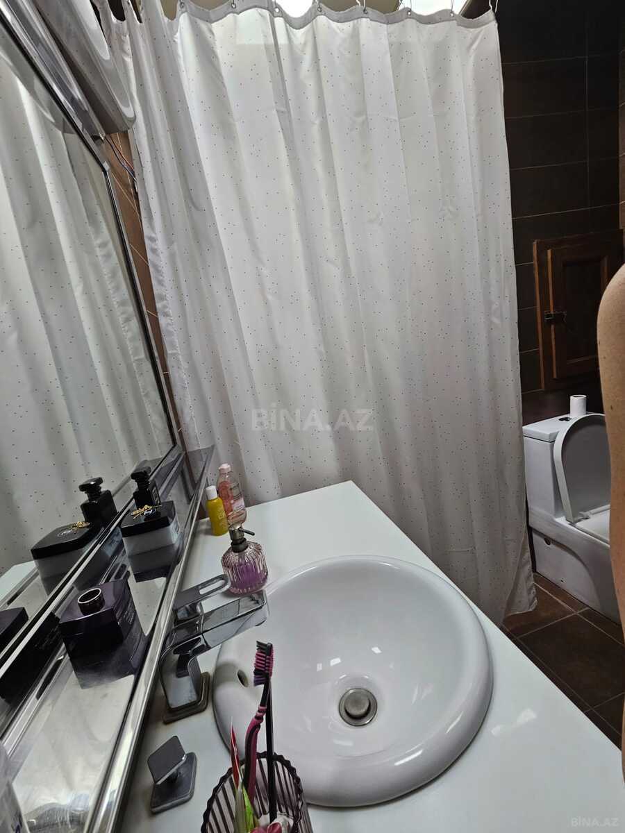 4 otaqlı Köhnə tikili, Azadlıq Prospekti m., Bakı