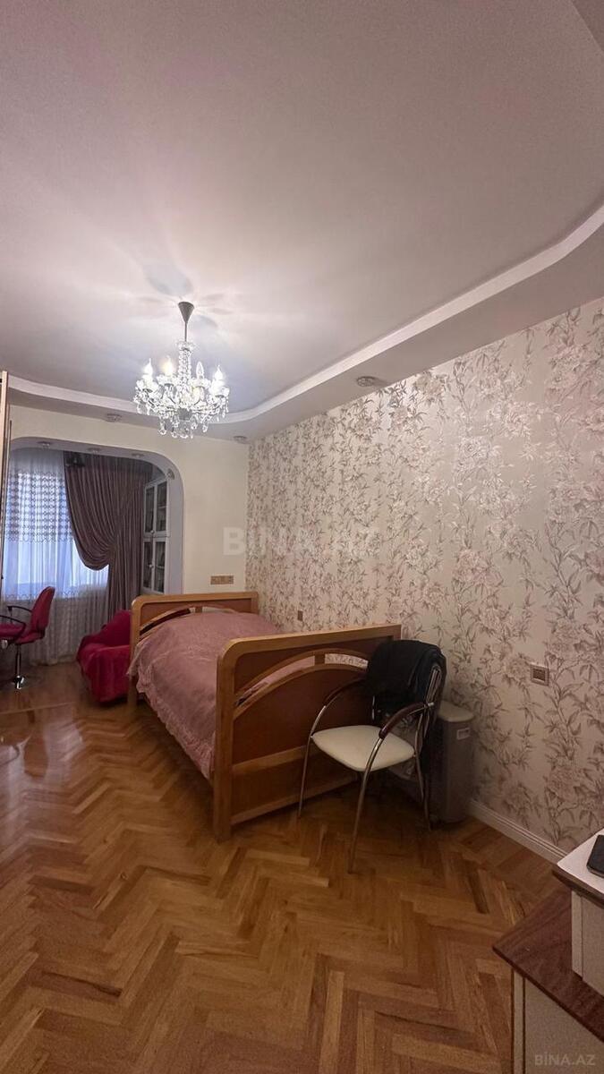 5 otaqlı Köhnə tikili, Avtovağzal m., Bakı