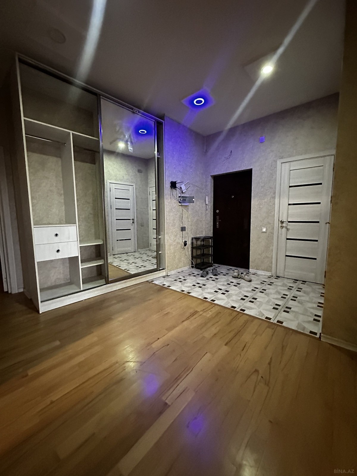3 otaqlı Yeni tikili, Yeni Yasamal q., Bakı