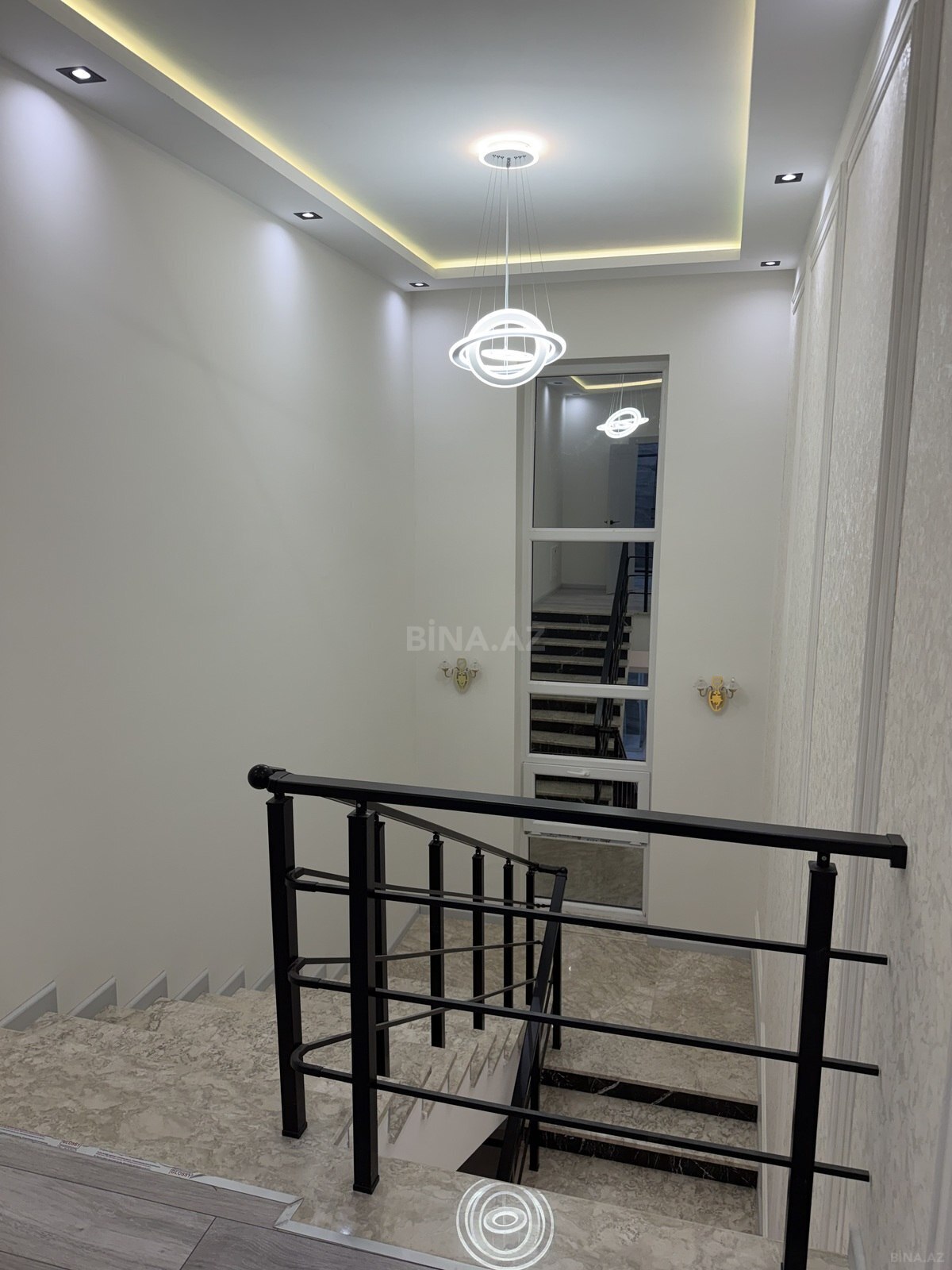 4 otaqlı Həyət evi/Bağ evi, Mərdəkan q., Bakı