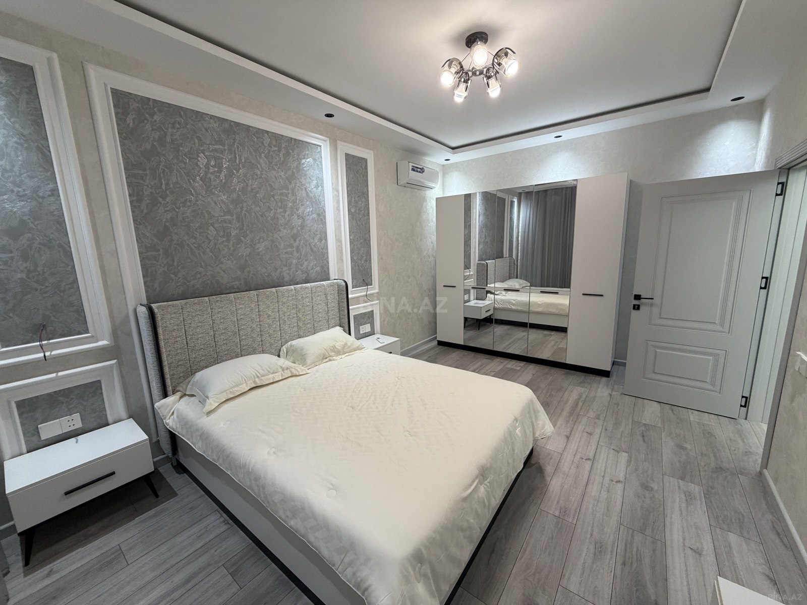 4 otaqlı Həyət evi/Bağ evi, Mərdəkan q., Bakı