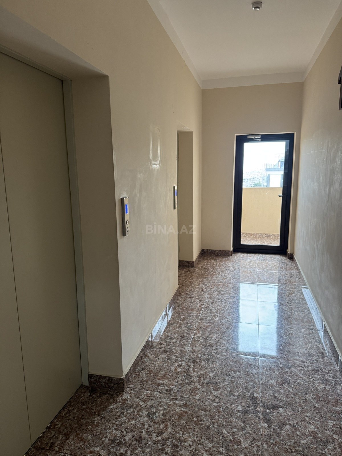 3 otaqlı Yeni tikili, Azadlıq Prospekti m., Bakı