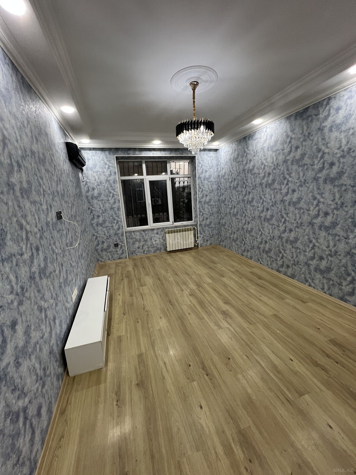 3 otaqlı Köhnə tikili, Qara Qarayev m., Bakı
