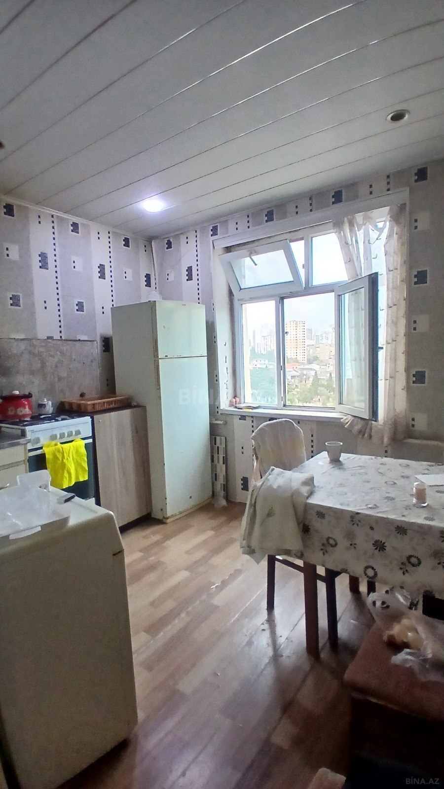 2 otaqlı Köhnə tikili, Həzi Aslanov m., Bakı