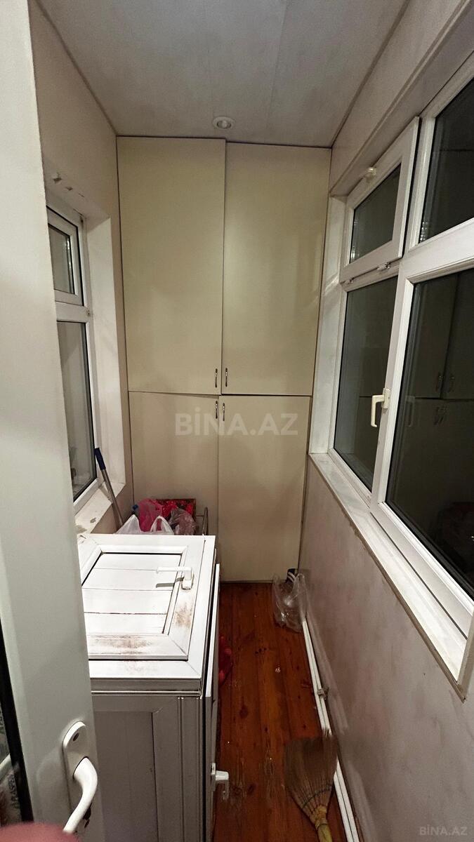 4 otaqlı Köhnə tikili, Həzi Aslanov q., Bakı