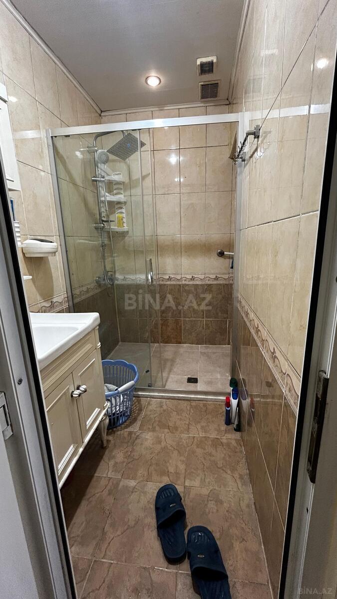4 otaqlı Köhnə tikili, Həzi Aslanov q., Bakı