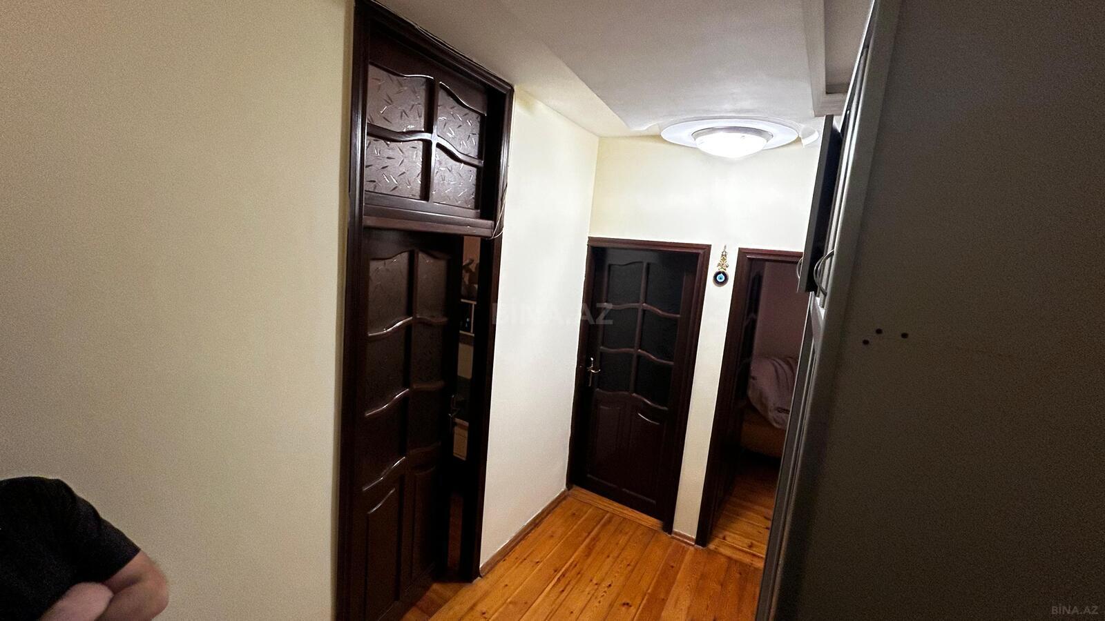 4 otaqlı Köhnə tikili, Həzi Aslanov q., Bakı