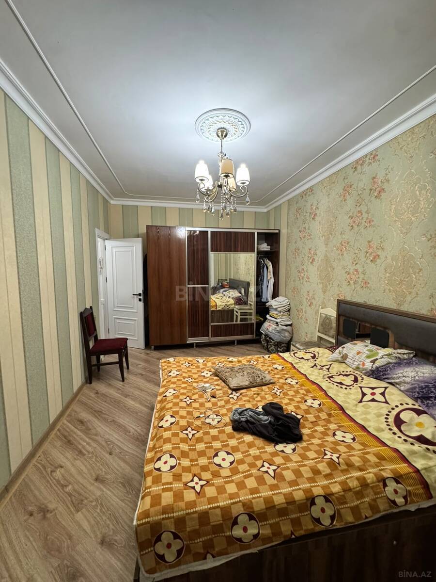 4 otaqlı Köhnə tikili, Azadlıq Prospekti m., Bakı