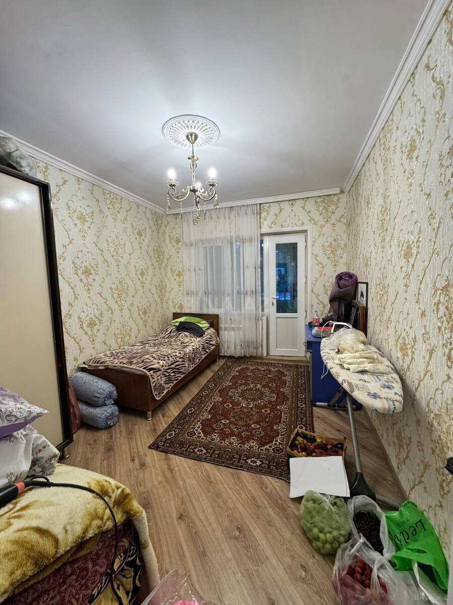 4 otaqlı Köhnə tikili, Azadlıq Prospekti m., Bakı