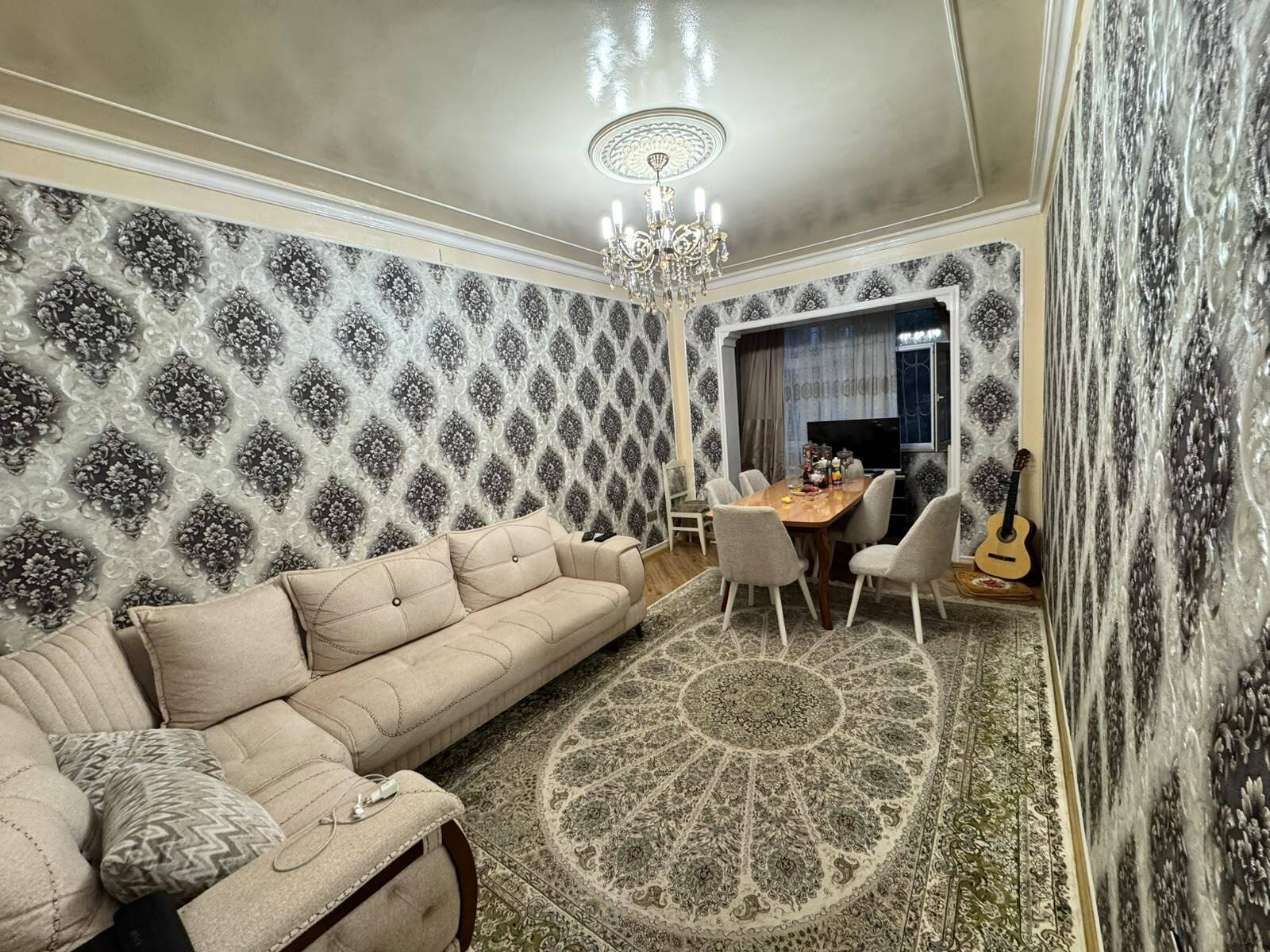 4 otaqlı Köhnə tikili, Azadlıq Prospekti m., Bakı