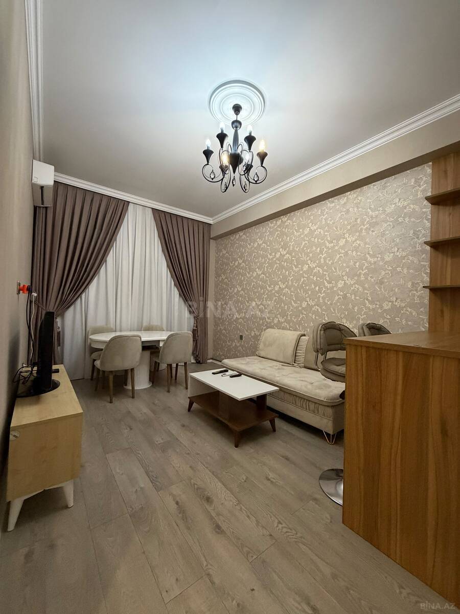 2 otaqlı Yeni tikili, Xırdalan