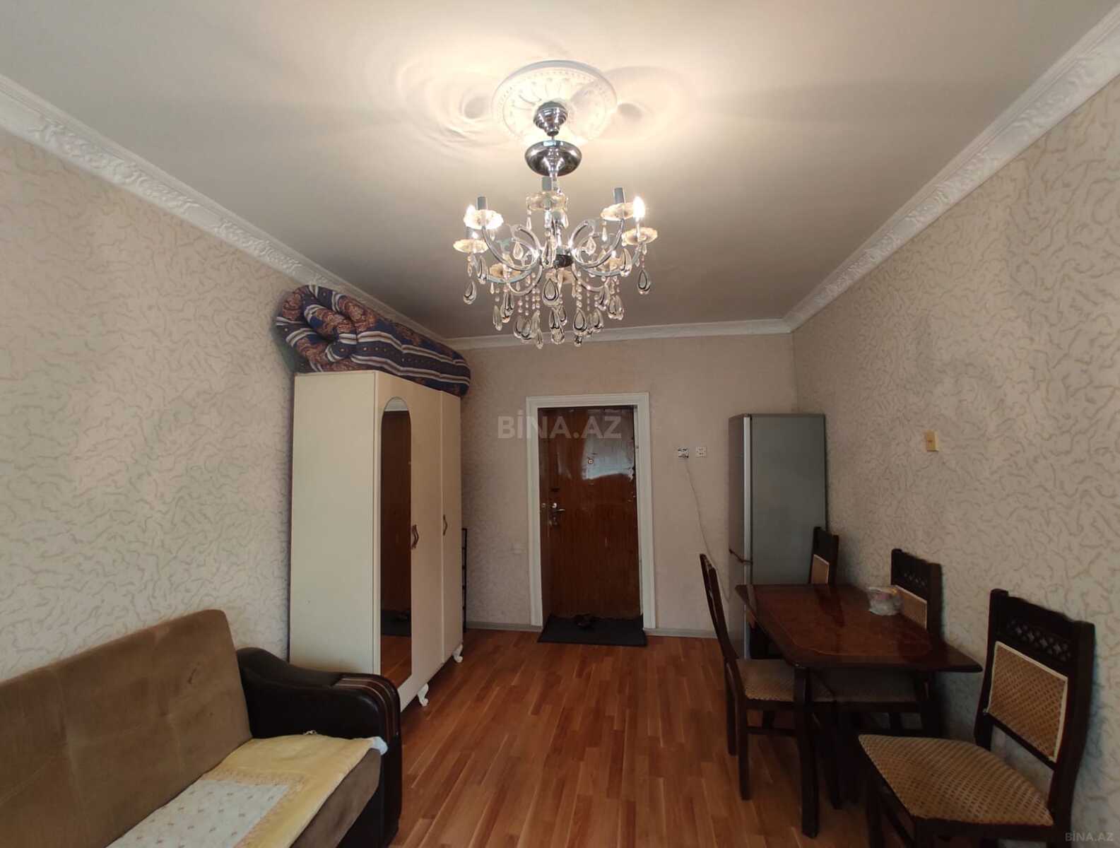 1 otaqlı Köhnə tikili, 7-ci mikrorayon q., Bakı