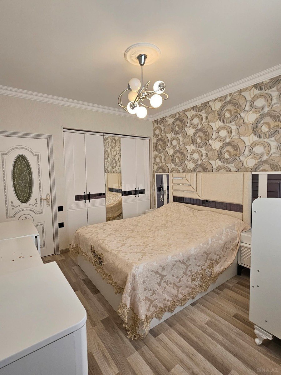 3 otaqlı Yeni tikili, Xırdalan