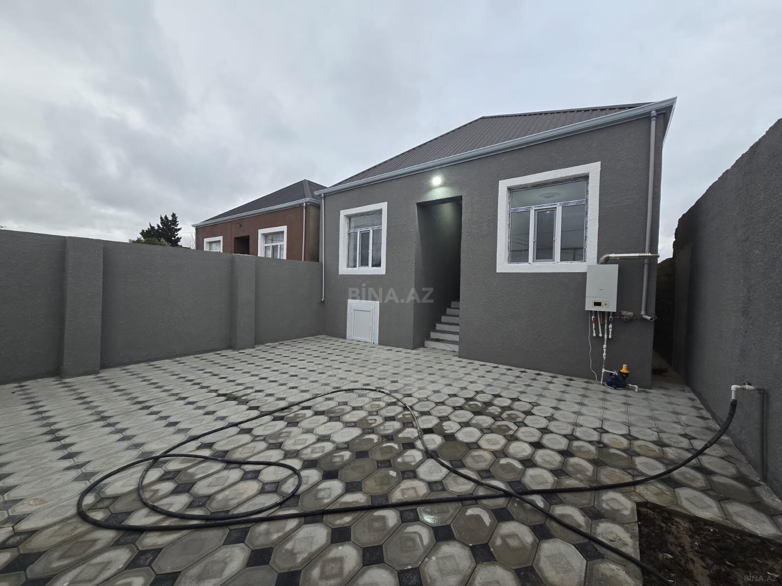 3 otaqlı Həyət evi/Bağ evi, Binə q., Bakı