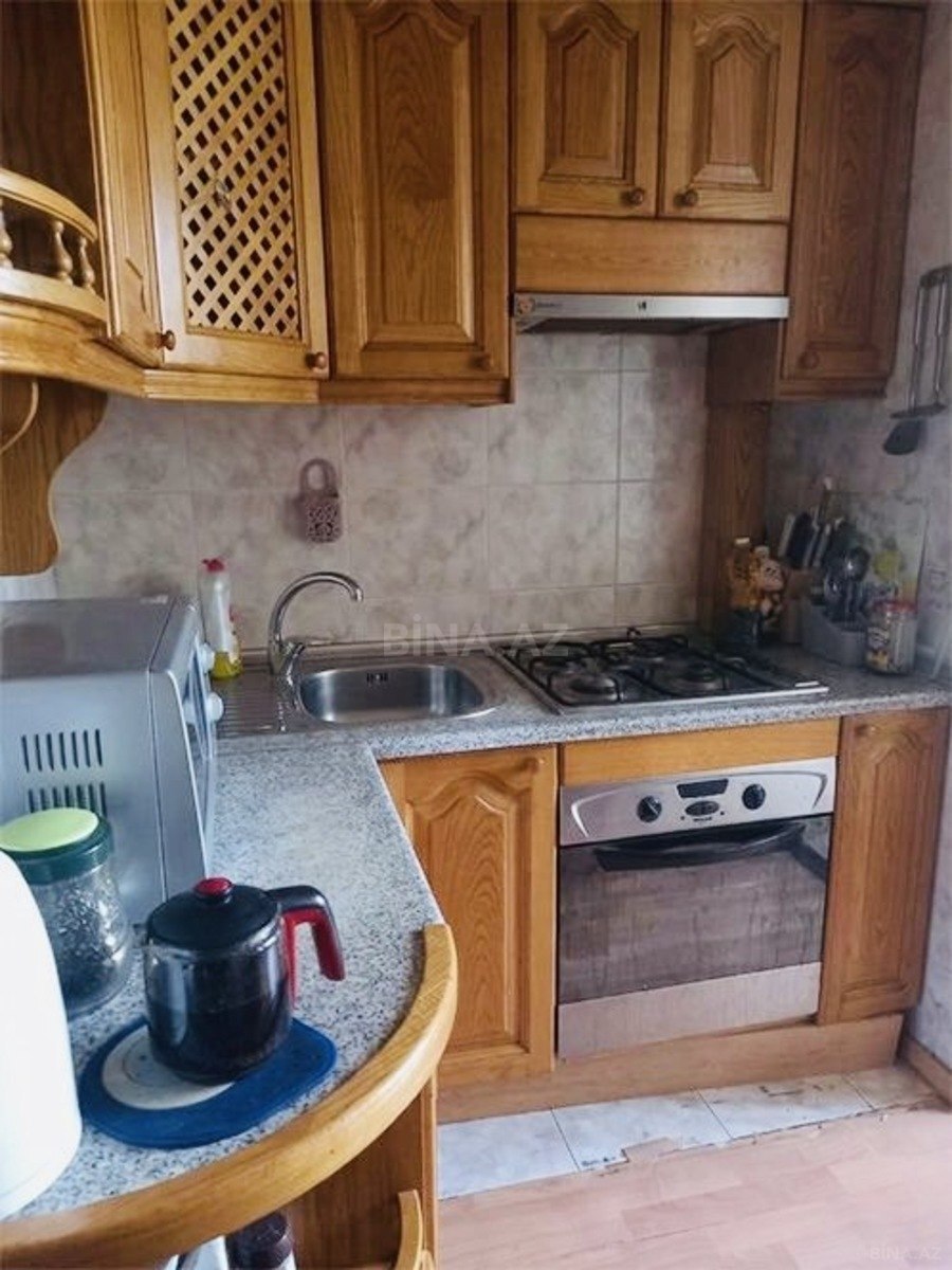 3 otaqlı Köhnə tikili, Yasamal r., Bakı