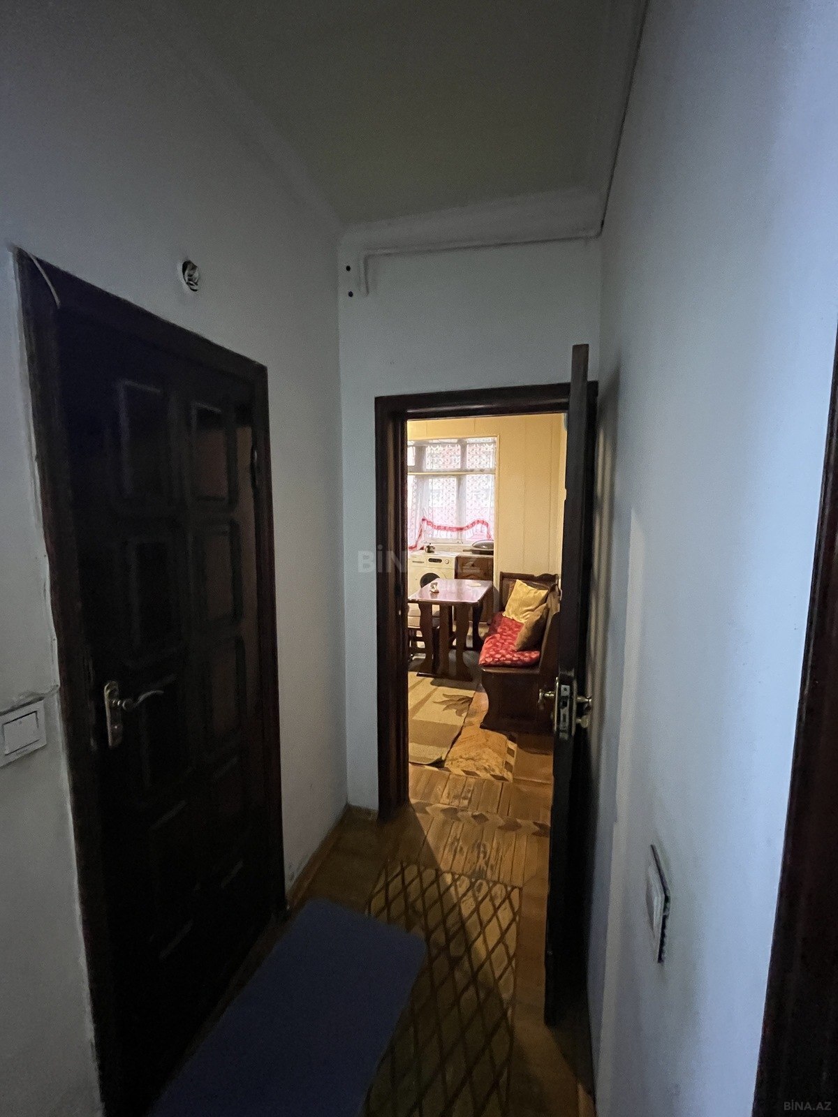 2 otaqlı Köhnə tikili, İnşaatçılar m., Bakı