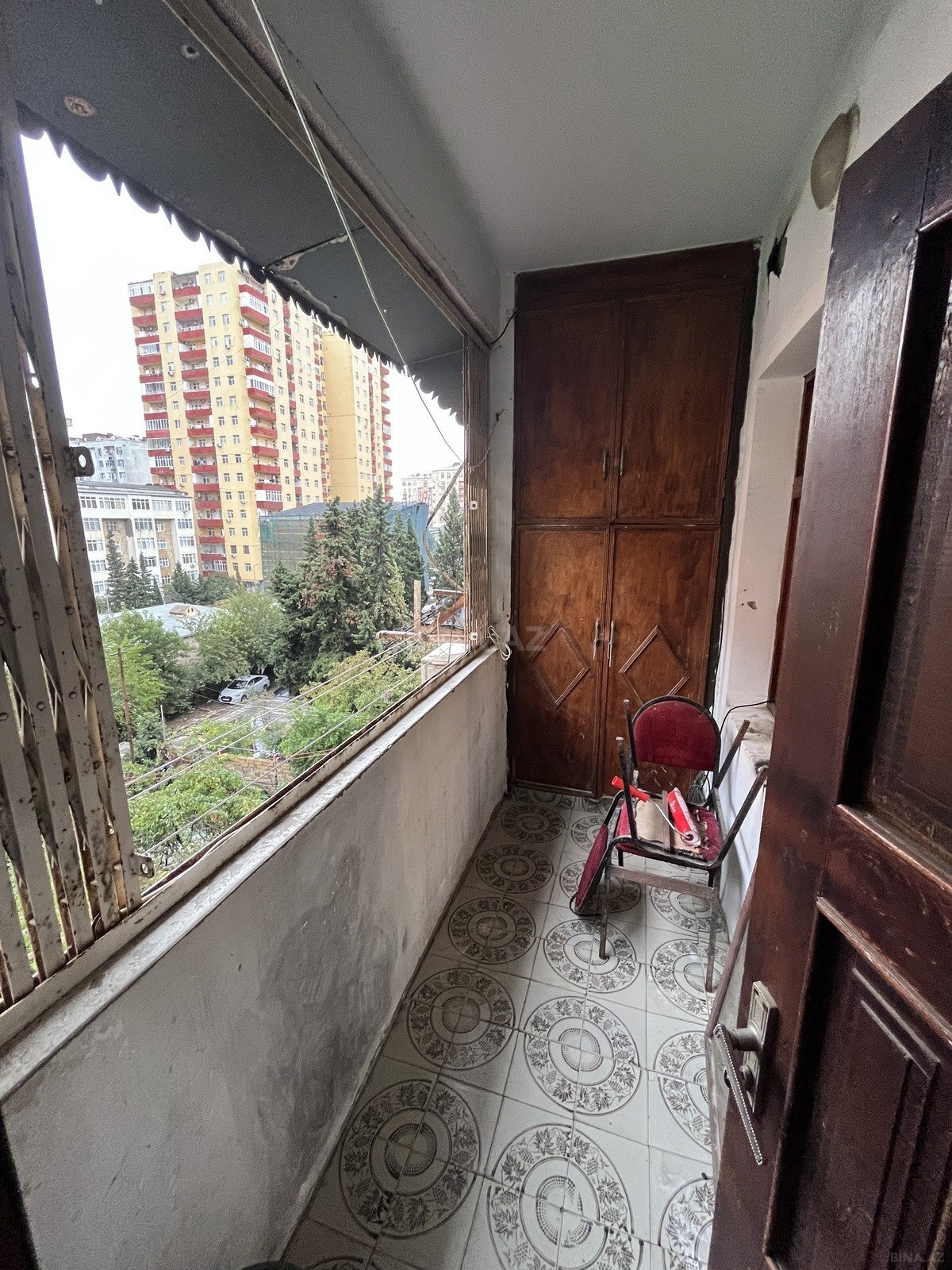 2 otaqlı Köhnə tikili, İnşaatçılar m., Bakı