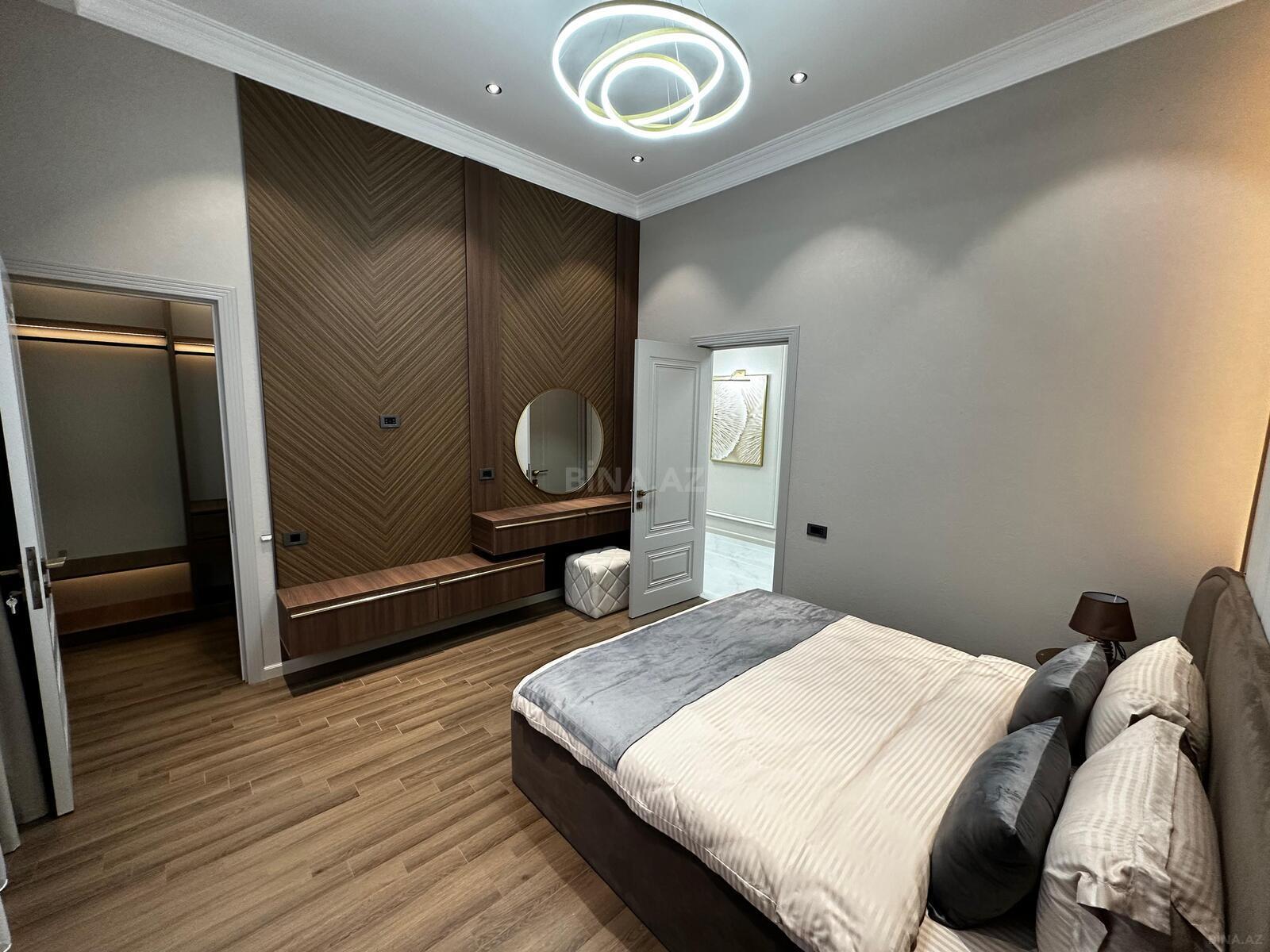 4 otaqlı Həyət evi/Bağ evi, Şüvəlan q., Bakı