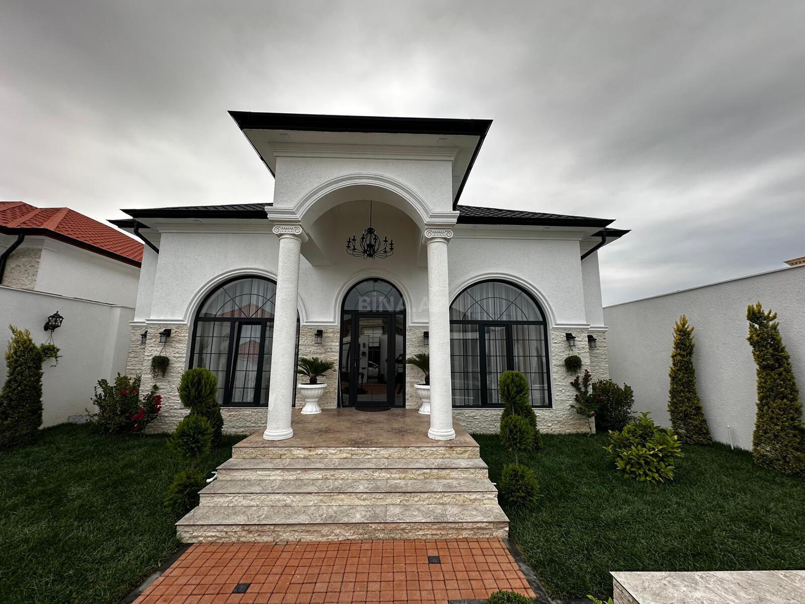 4 otaqlı Həyət evi/Bağ evi, Şüvəlan q., Bakı
