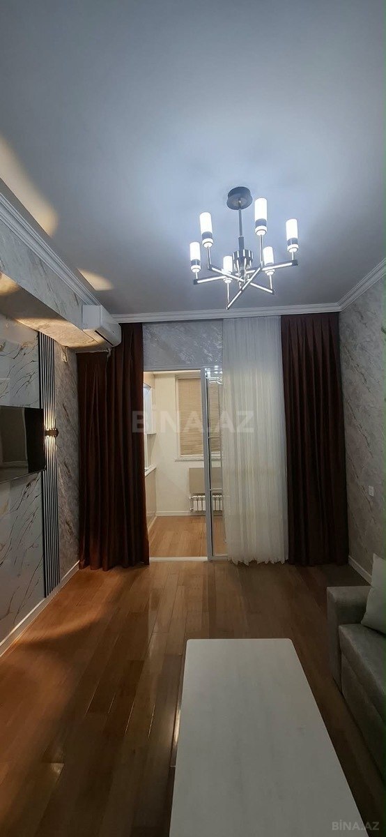 2 otaqlı Yeni tikili, Xırdalan