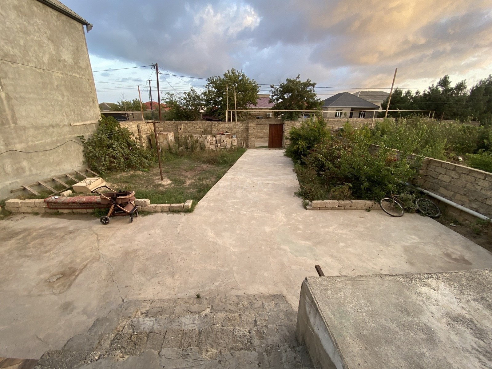 4 otaqlı Həyət evi/Bağ evi, Hövsan q., Bakı