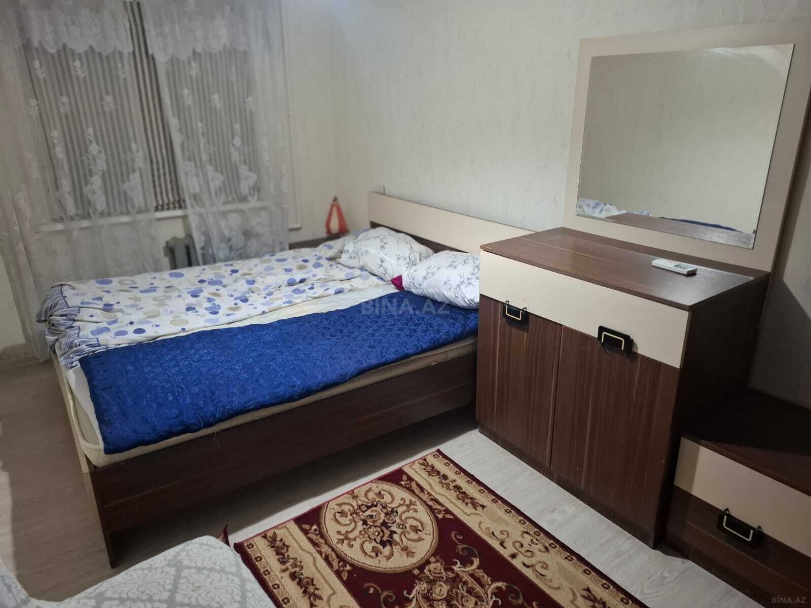 2 otaqlı Köhnə tikili, Neftçilər m., Bakı