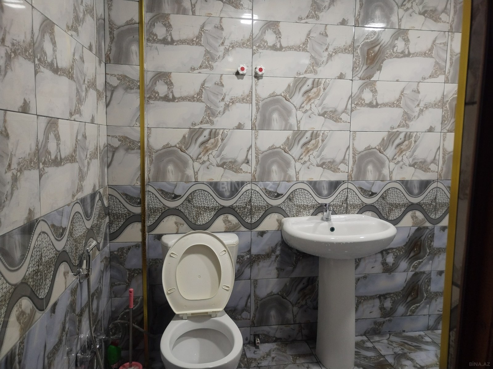 2 otaqlı Köhnə tikili, Yeni Günəşli q., Bakı