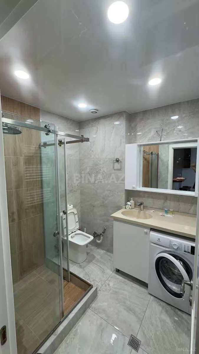 2 otaqlı Yeni tikili, 8 Noyabr m., Bakı