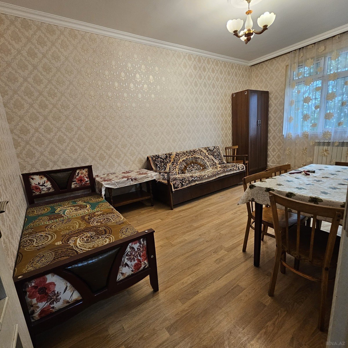 2 otaqlı Köhnə tikili, Memar Əcəmi m., Bakı