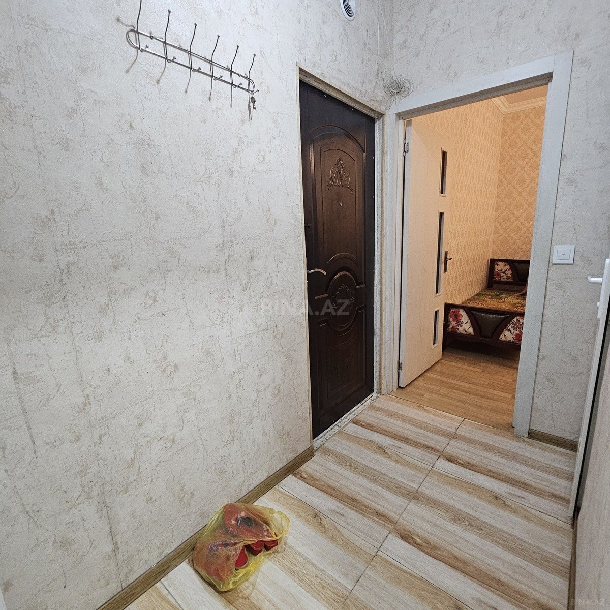 2 otaqlı Köhnə tikili, Memar Əcəmi m., Bakı