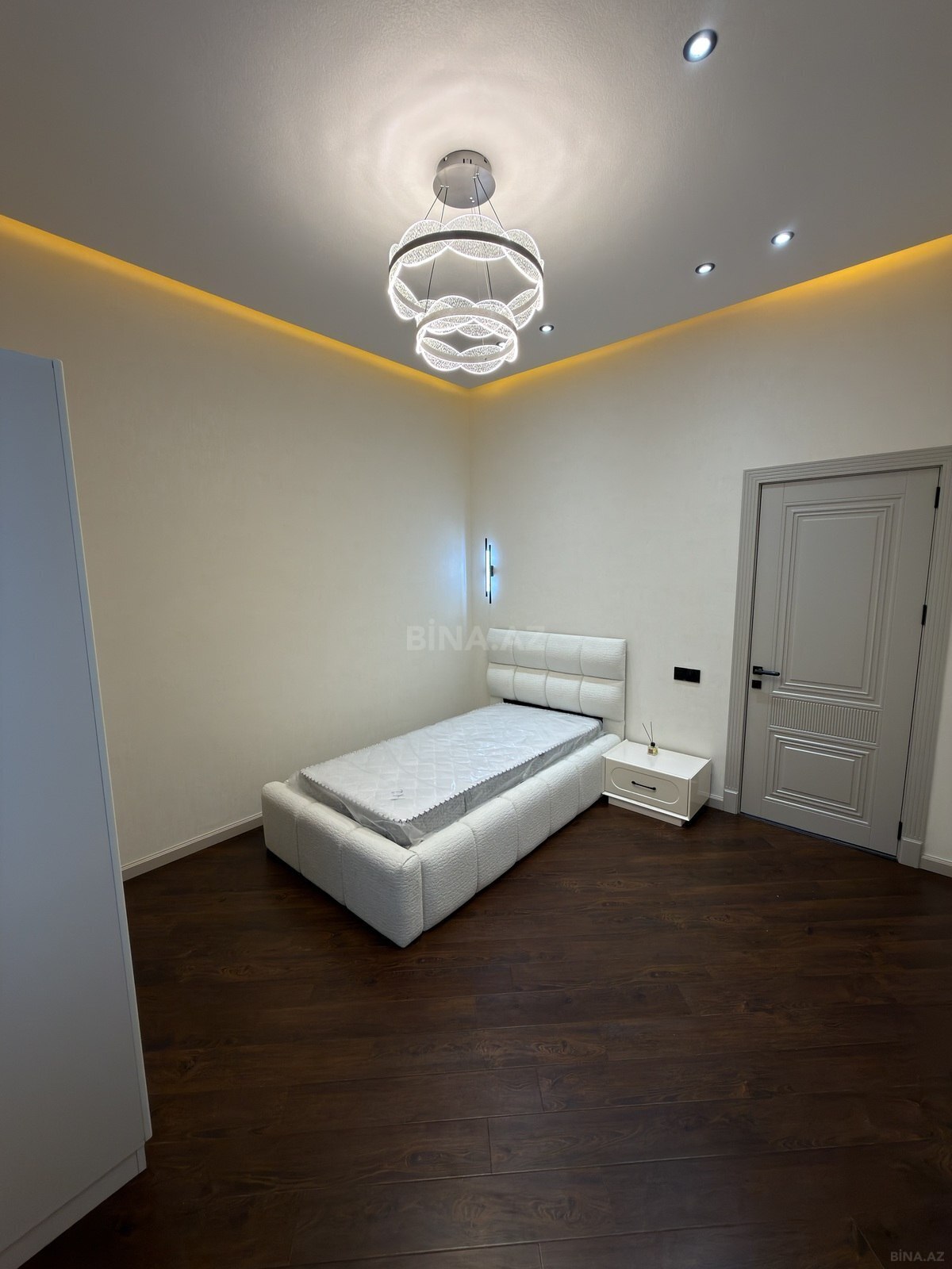 5 otaqlı Həyət evi/Bağ evi, Mərdəkan q., Bakı