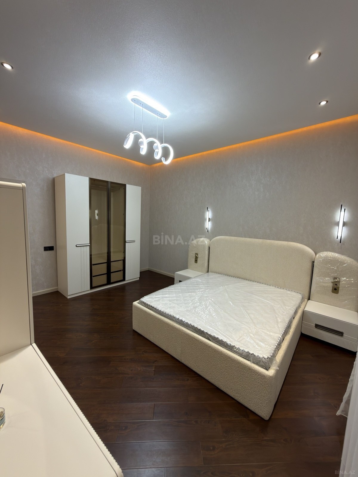 5 otaqlı Həyət evi/Bağ evi, Mərdəkan q., Bakı