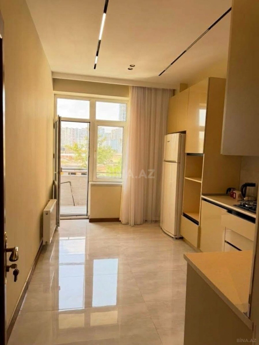 3 otaqlı Yeni tikili, 8 Noyabr m., Bakı