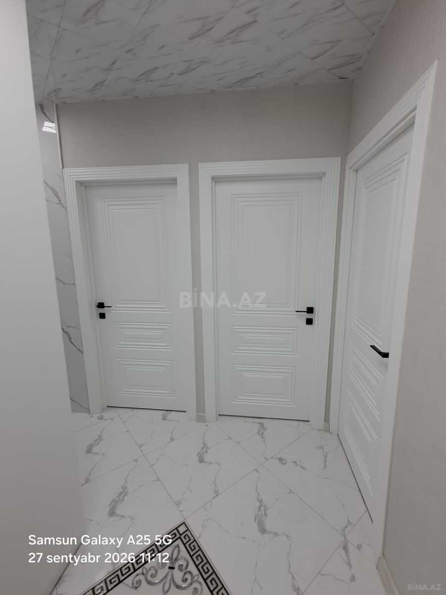 3 otaqlı Köhnə tikili, Bakıxanov q., Bakı