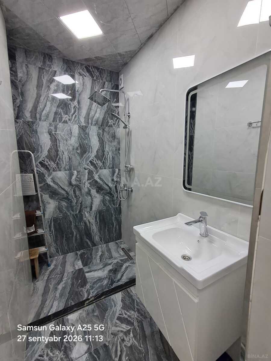 3 otaqlı Köhnə tikili, Bakıxanov q., Bakı