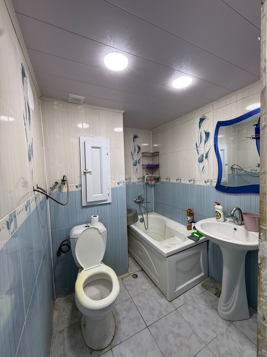 2 otaqlı Köhnə tikili, İnşaatçılar m., Bakı